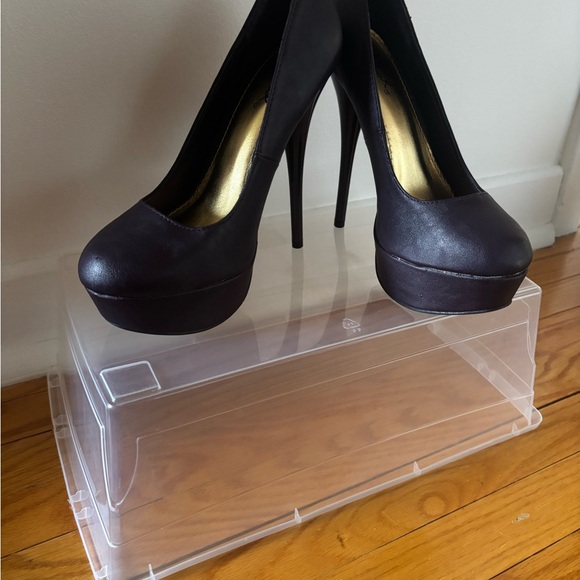 Elegant Plum High Heels - Picture 2 of 4